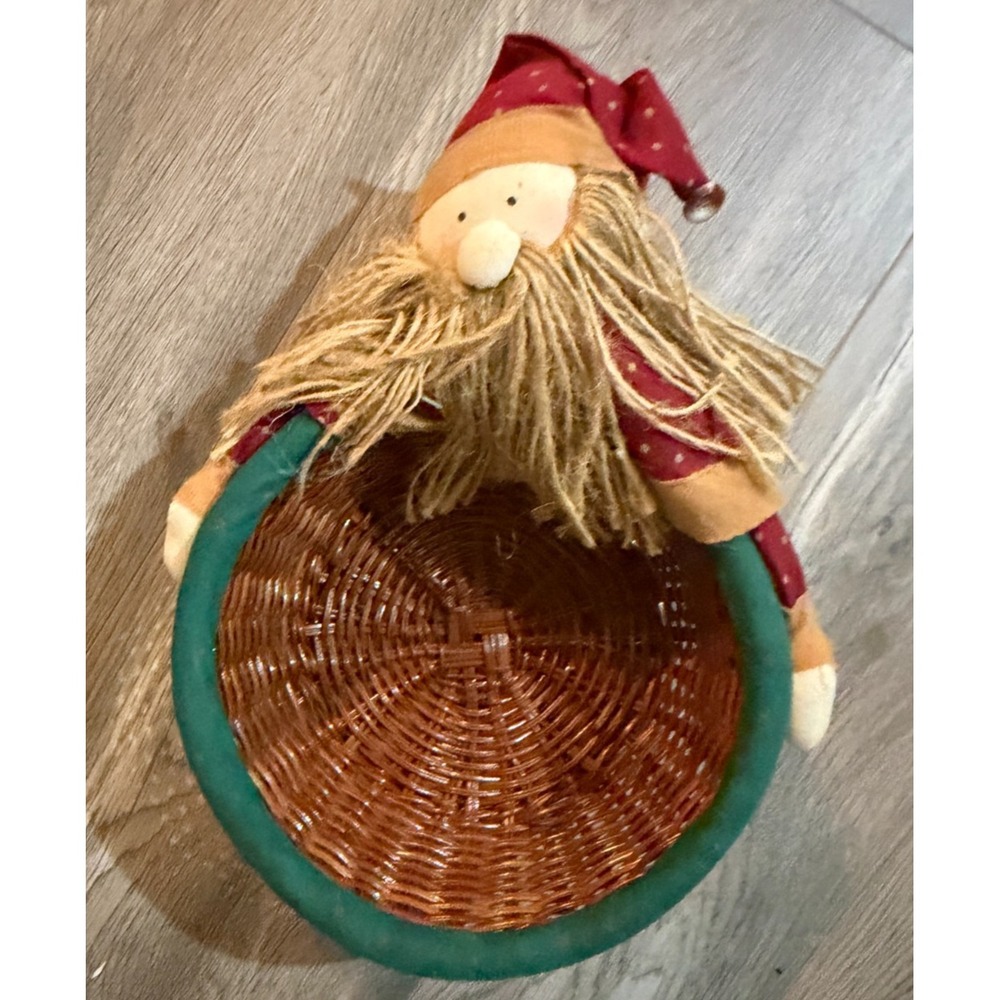Santa Claus Wicker Basket Christmas Candy Keys Napkin Holder Gift hickory‎ farms